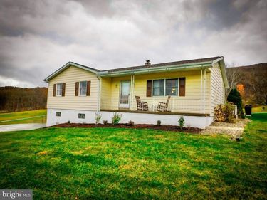 195 SWAN ROAD, HOLLIDAYSBURG, PA 16648