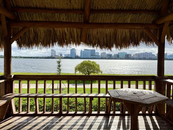 760 Executive Center Drive, Unit 14, West Palm Beach, FL 33401