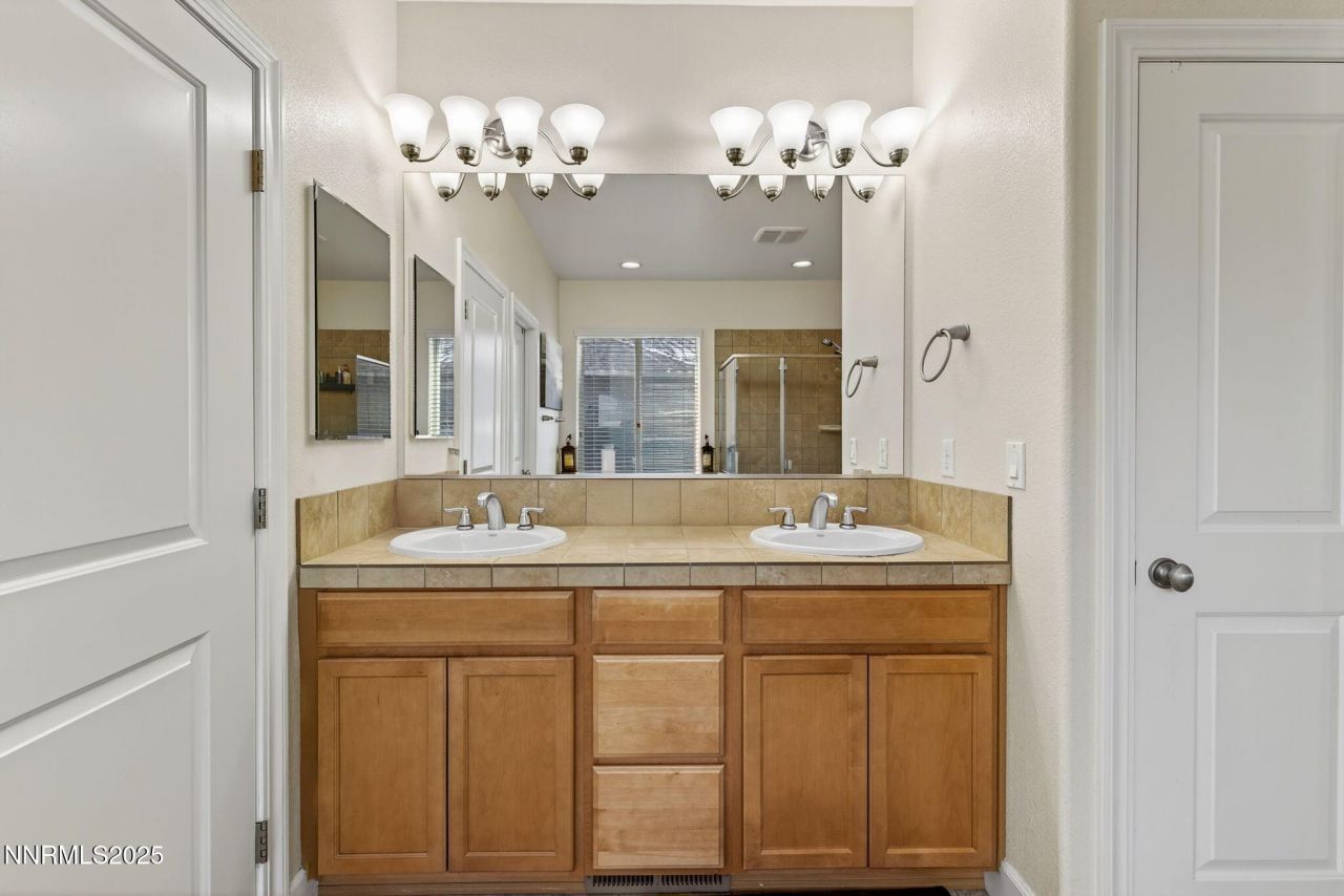 1226 Lasso Lane, Gardnerville, NV 89410 Photo