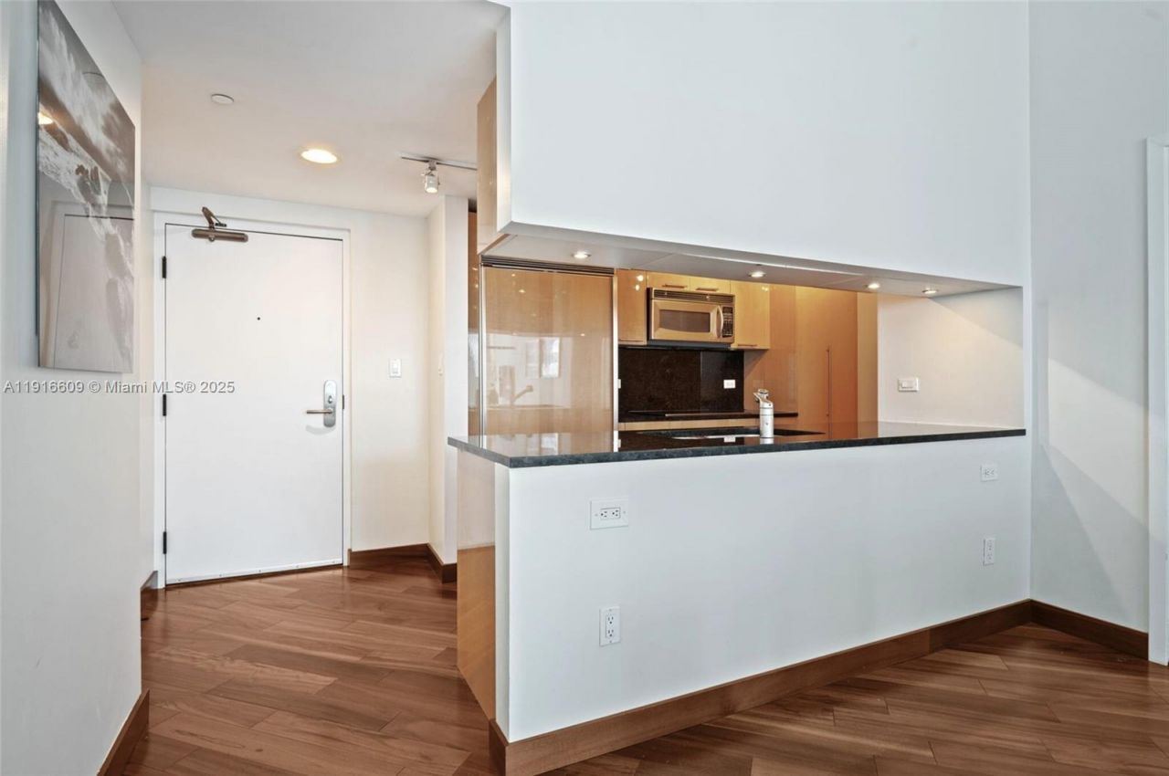 6801 Collins Ave, Unit PH06 (Deed, Miami Beach, FL 33141 Photo