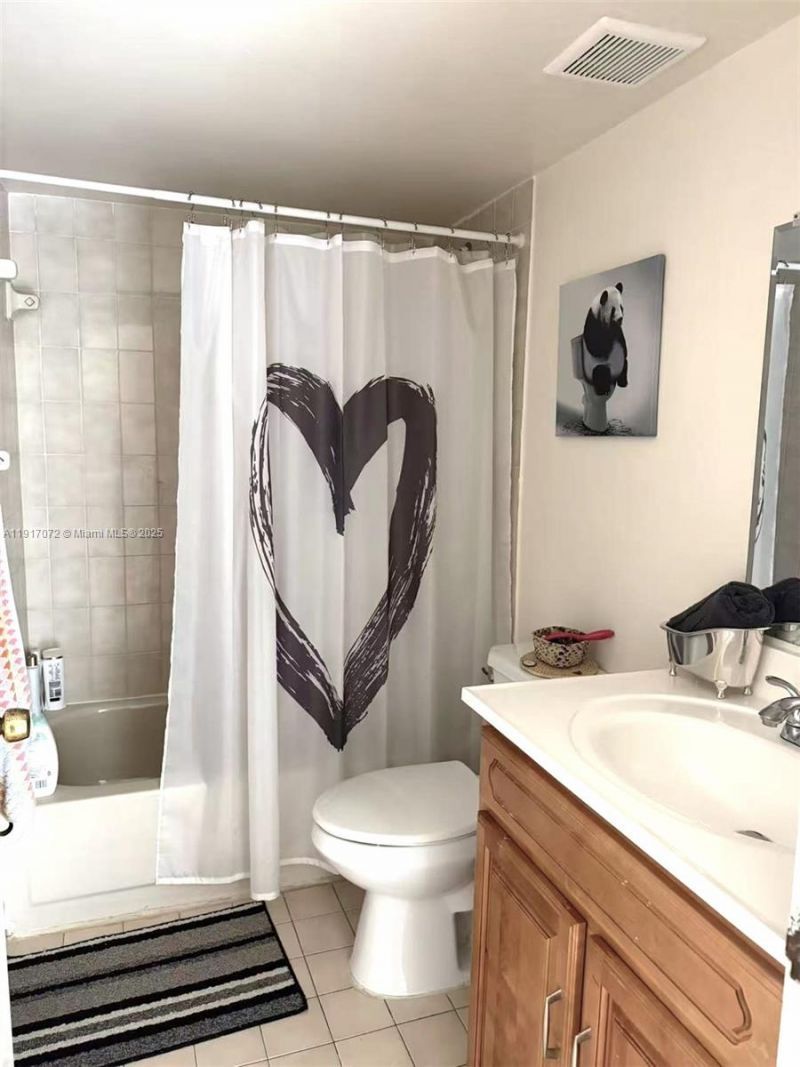 2075 SW 122nd Ave, Unit 429, Miami, FL 33175 Photo