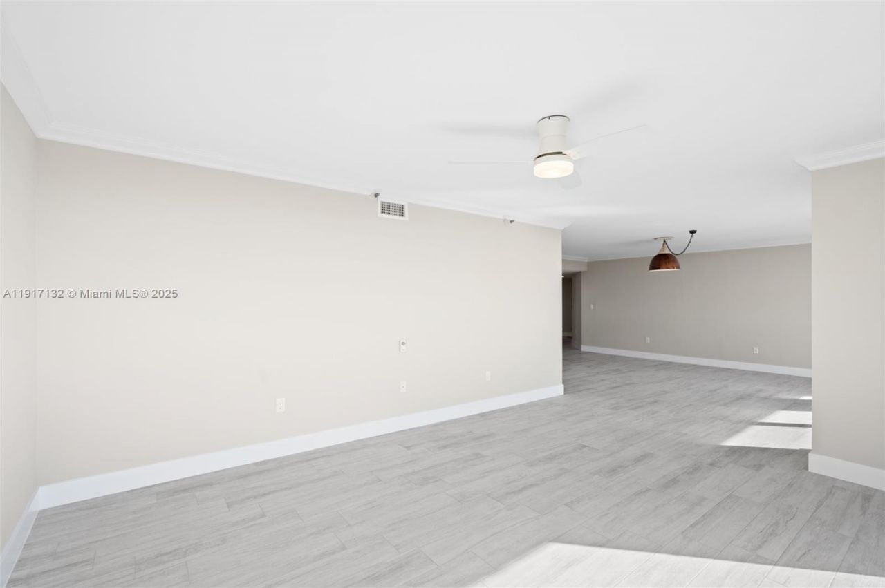 441 Valencia Ave, Unit 1201, Coral Gables, FL 33134 Photo