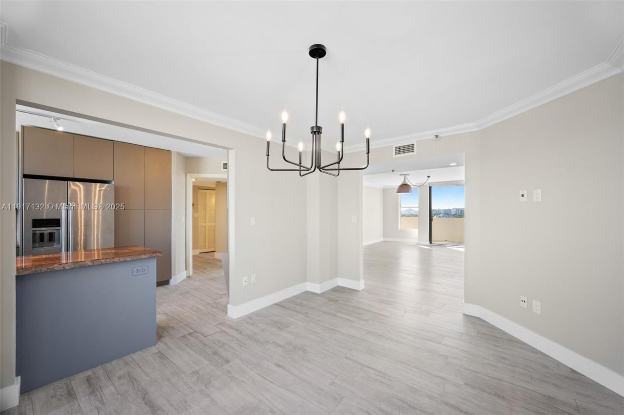 441 Valencia Ave, Unit 1201, Coral Gables, FL 33134 Photo