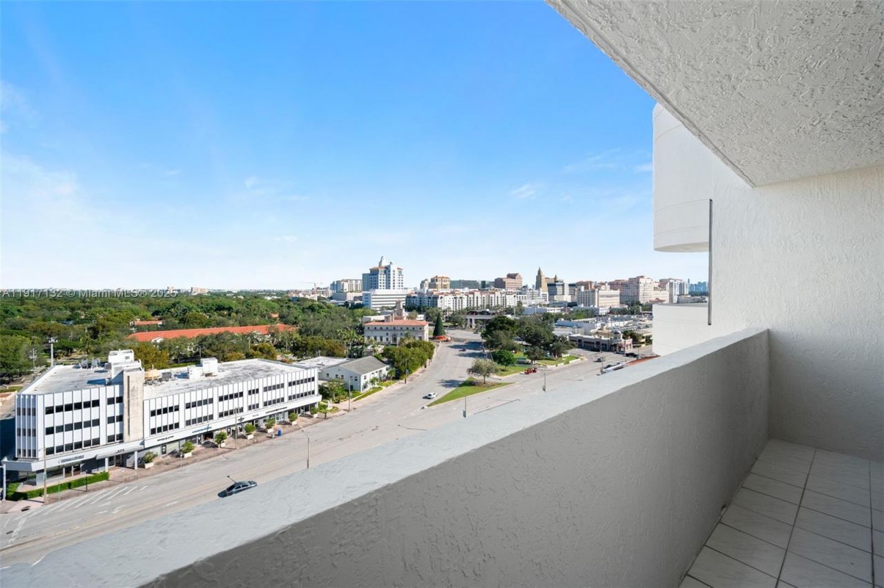 441 Valencia Ave, Unit 1201, Coral Gables, FL 33134 Photo