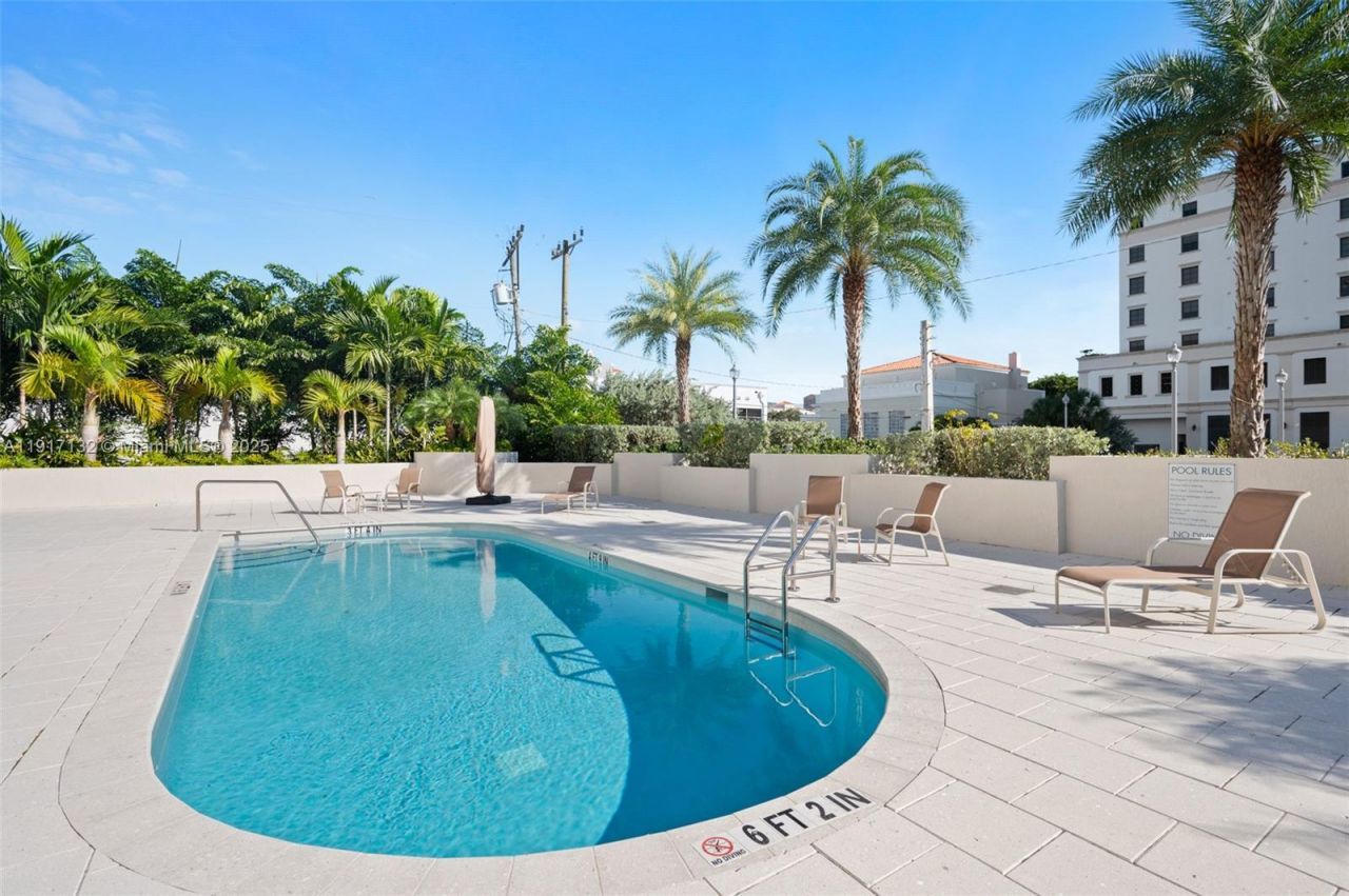 441 Valencia Ave, Unit 1201, Coral Gables, FL 33134 Photo