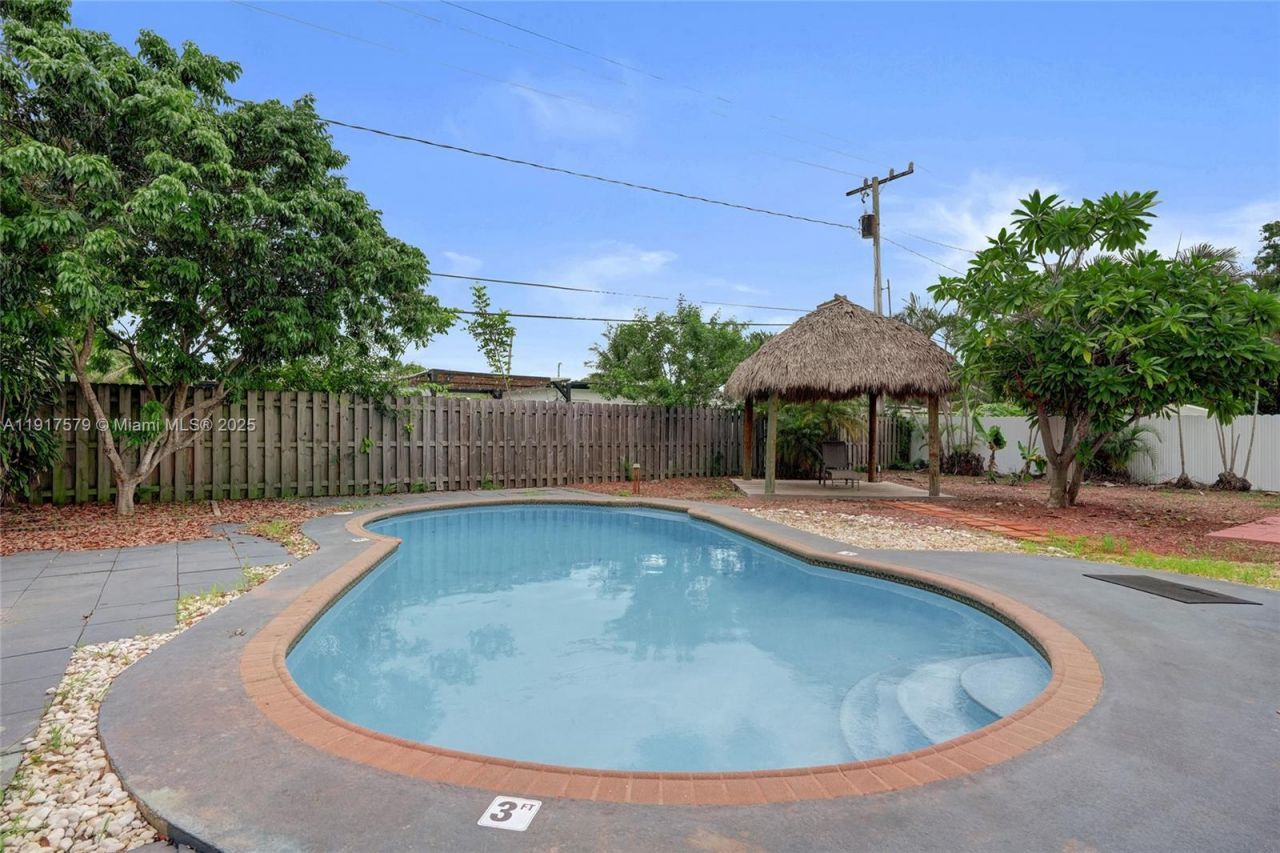 2281 SW 15th St, Fort Lauderdale, FL 33312 Photo