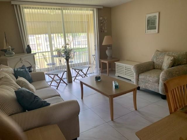 6021 NW 61st Ave, Unit 208, Tamarac, FL 33319 Photo