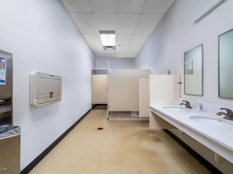 1260 Monroe Street NW, Unit 37R, New Philadelphia, OH 44663 Photo 7