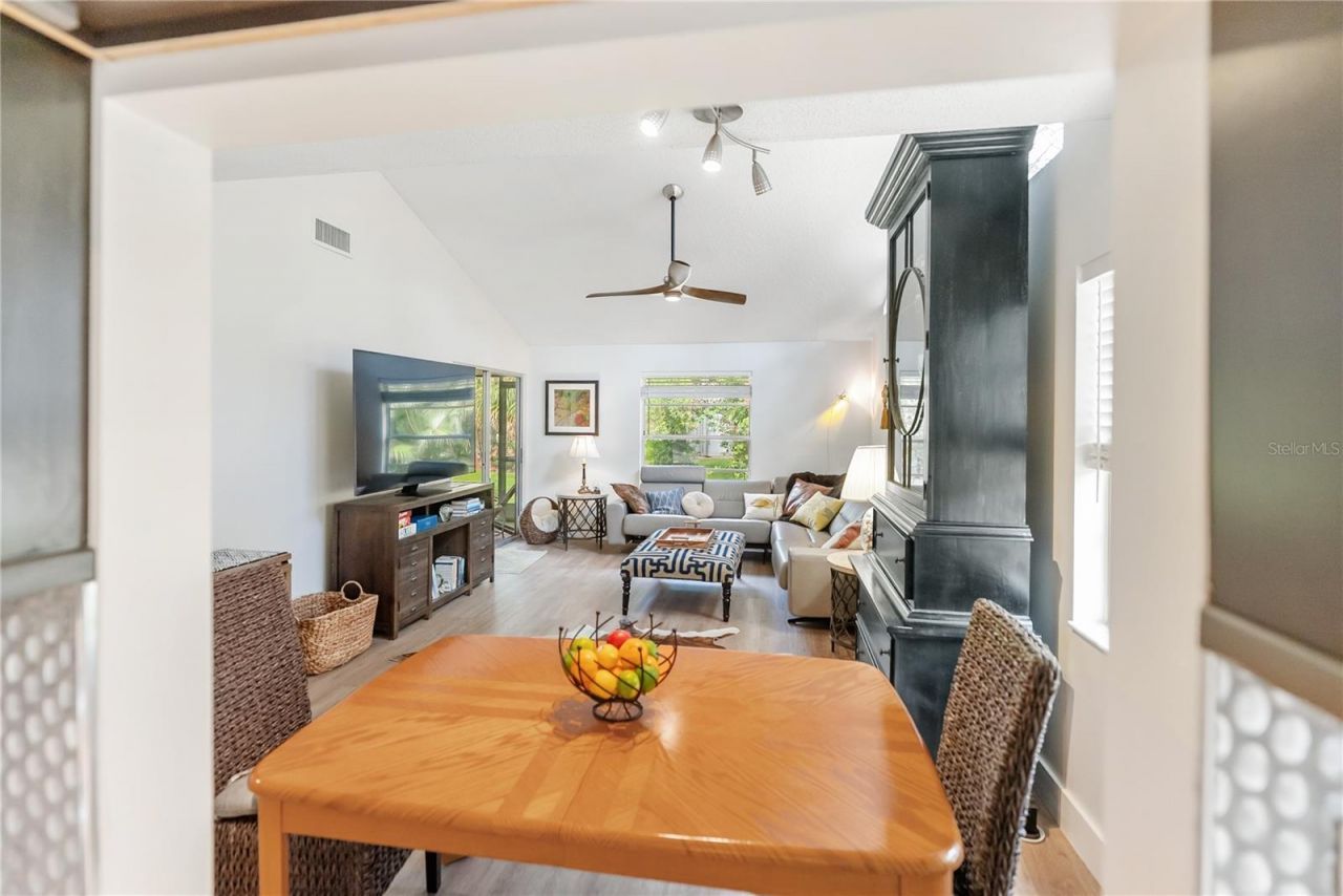 4767 Village Gardens Drive, Unit 94, Sarasota, FL 34234 Photo