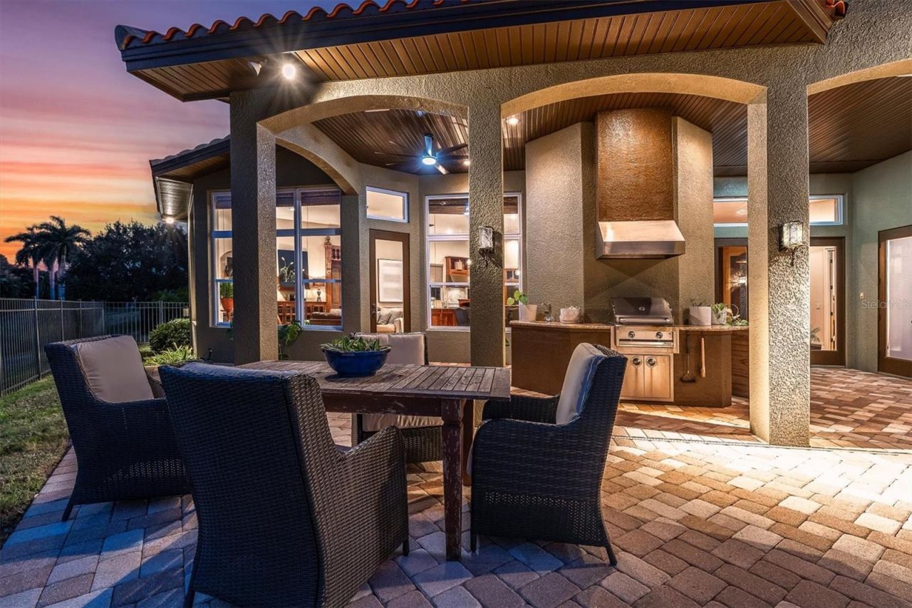 10221 Golden Eagle Drive, Largo, FL 33778 Photo