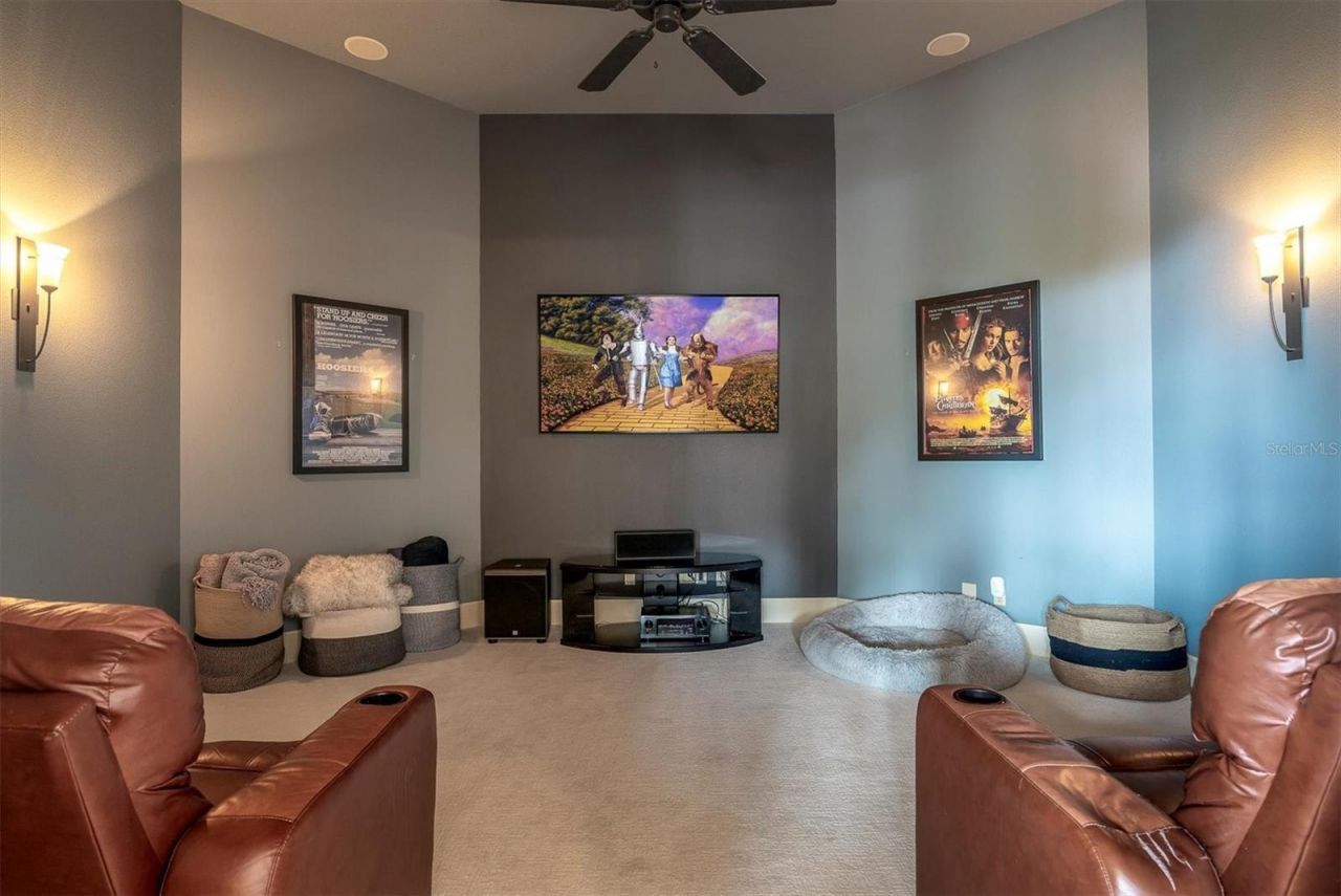 10221 Golden Eagle Drive, Largo, FL 33778 Photo