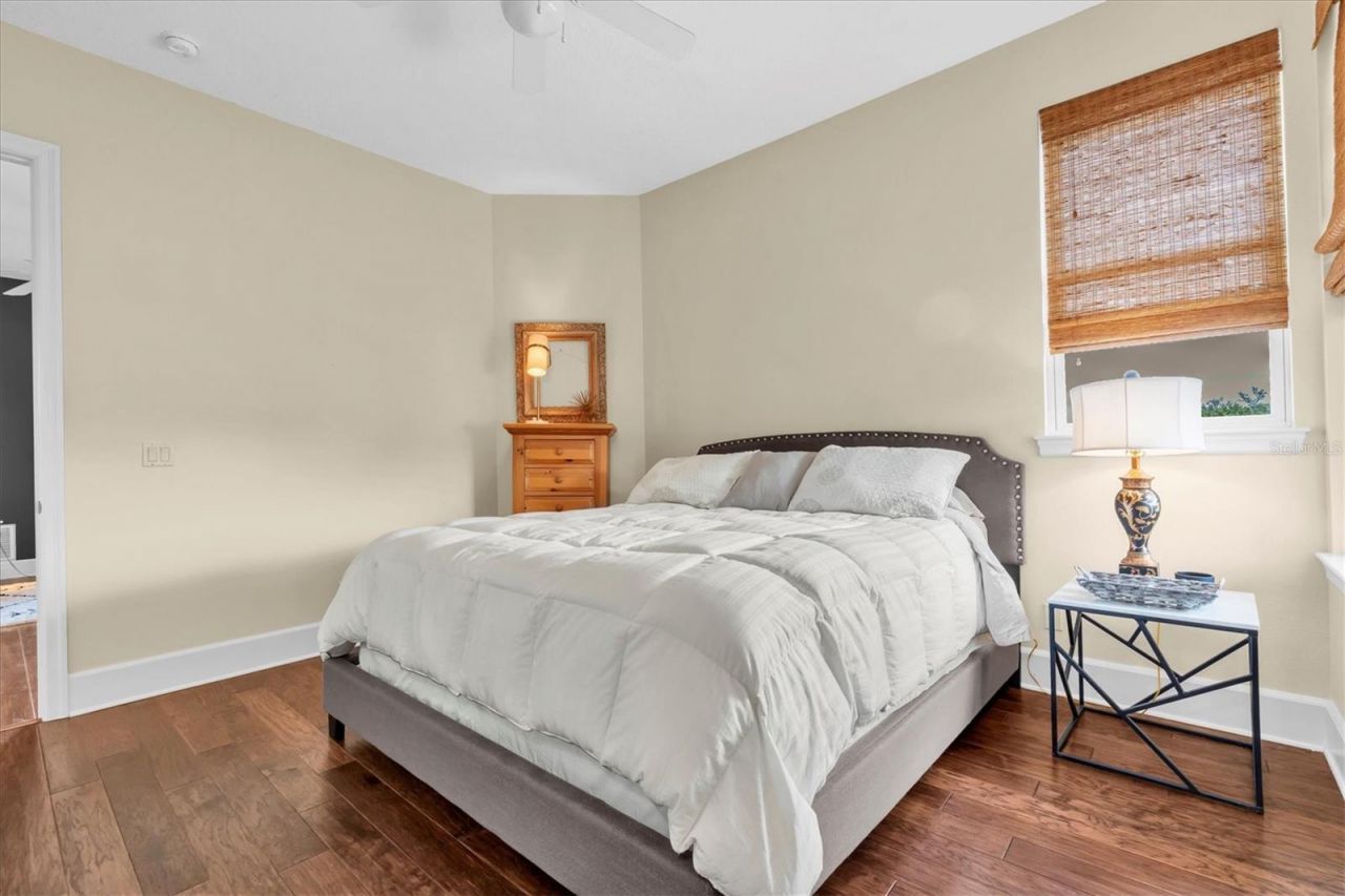 10221 Golden Eagle Drive, Largo, FL 33778 Photo