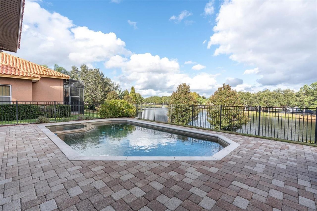 10221 Golden Eagle Drive, Largo, FL 33778 Photo