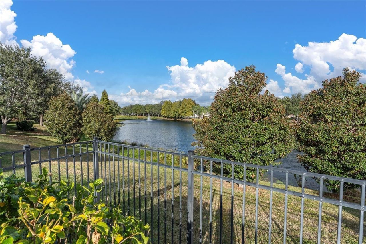 10221 Golden Eagle Drive, Largo, FL 33778 Photo