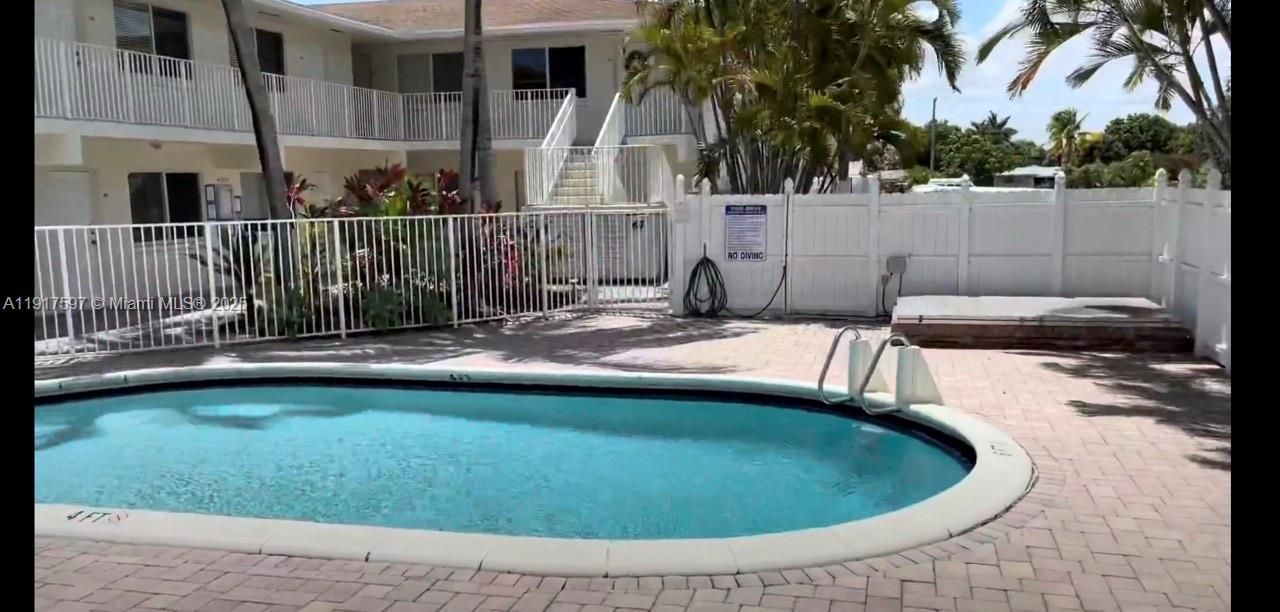 1856 NE 46th St, Unit F8, Fort Lauderdale, FL 33308 Photo