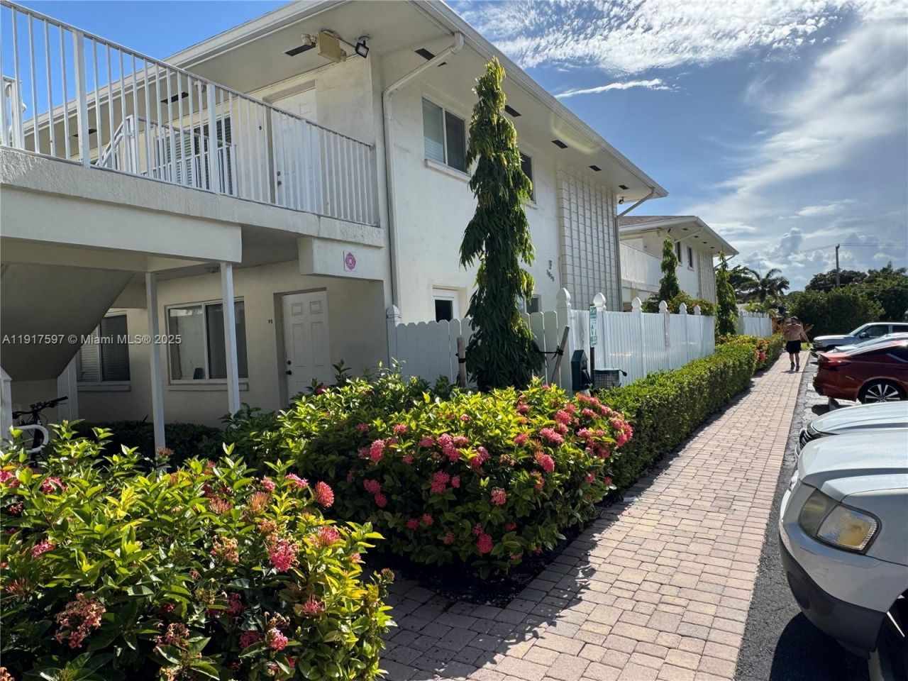 1856 NE 46th St, Unit F8, Fort Lauderdale, FL 33308 Photo