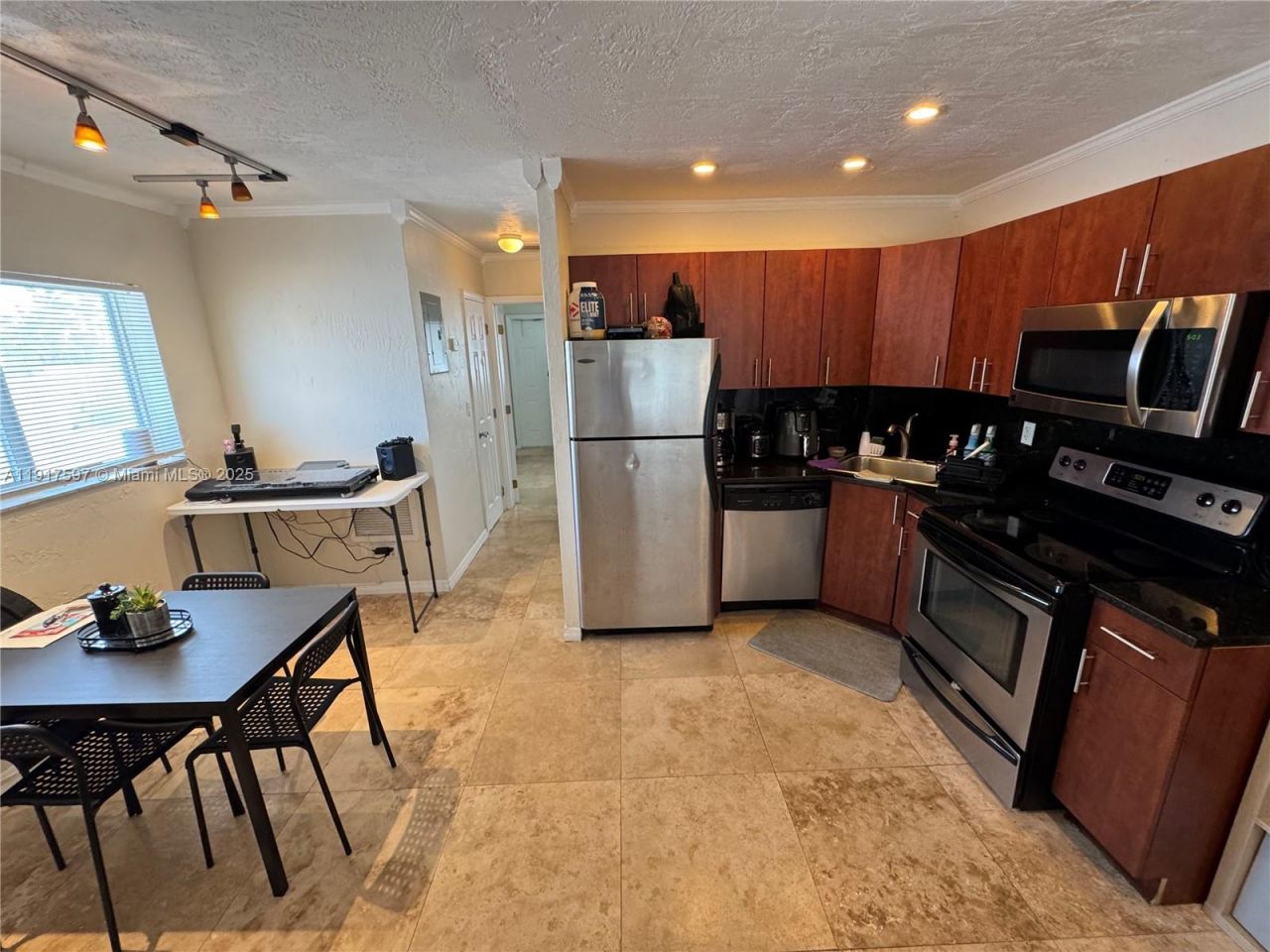 1856 NE 46th St, Unit F8, Fort Lauderdale, FL 33308 Photo