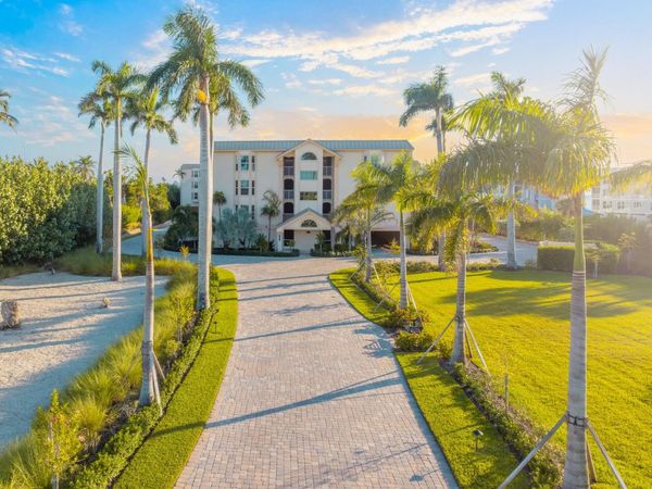 3131 West Gulf Drive, Unit 303, Sanibel, FL 33957