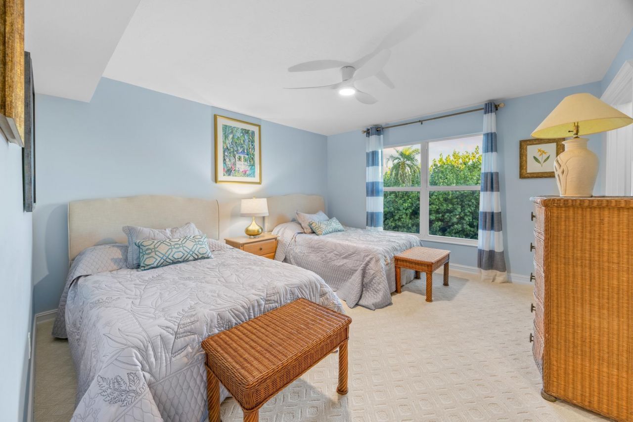 3131 West Gulf Drive, Unit 303, Sanibel, FL 33957 Photo
