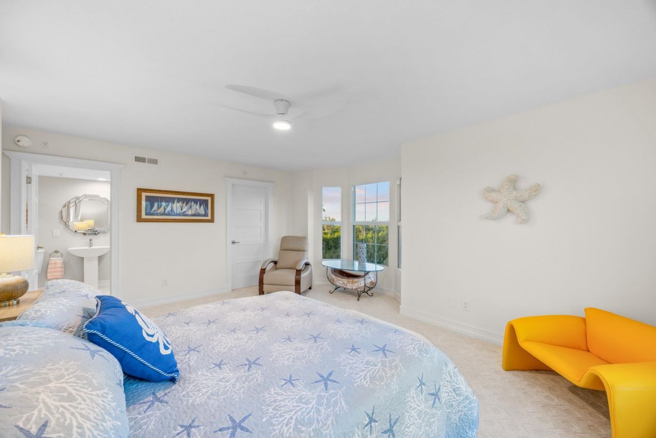3131 West Gulf Drive, Unit 303, Sanibel, FL 33957 Photo