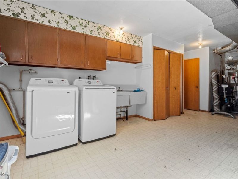 13467 Belfair Drive, Middleburg Heights, OH 44130 Photo 20