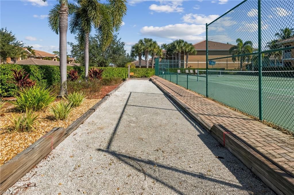 1076 Winding Pines Cir, Unit 206, Cape Coral, FL 33909 Photo