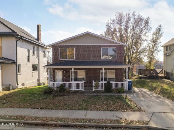 1407 W MAIN STREET, Jefferson City, MO 65109