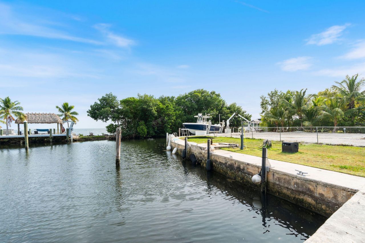 127 Seaside Avenue, Key Largo, FL 33037 Photo