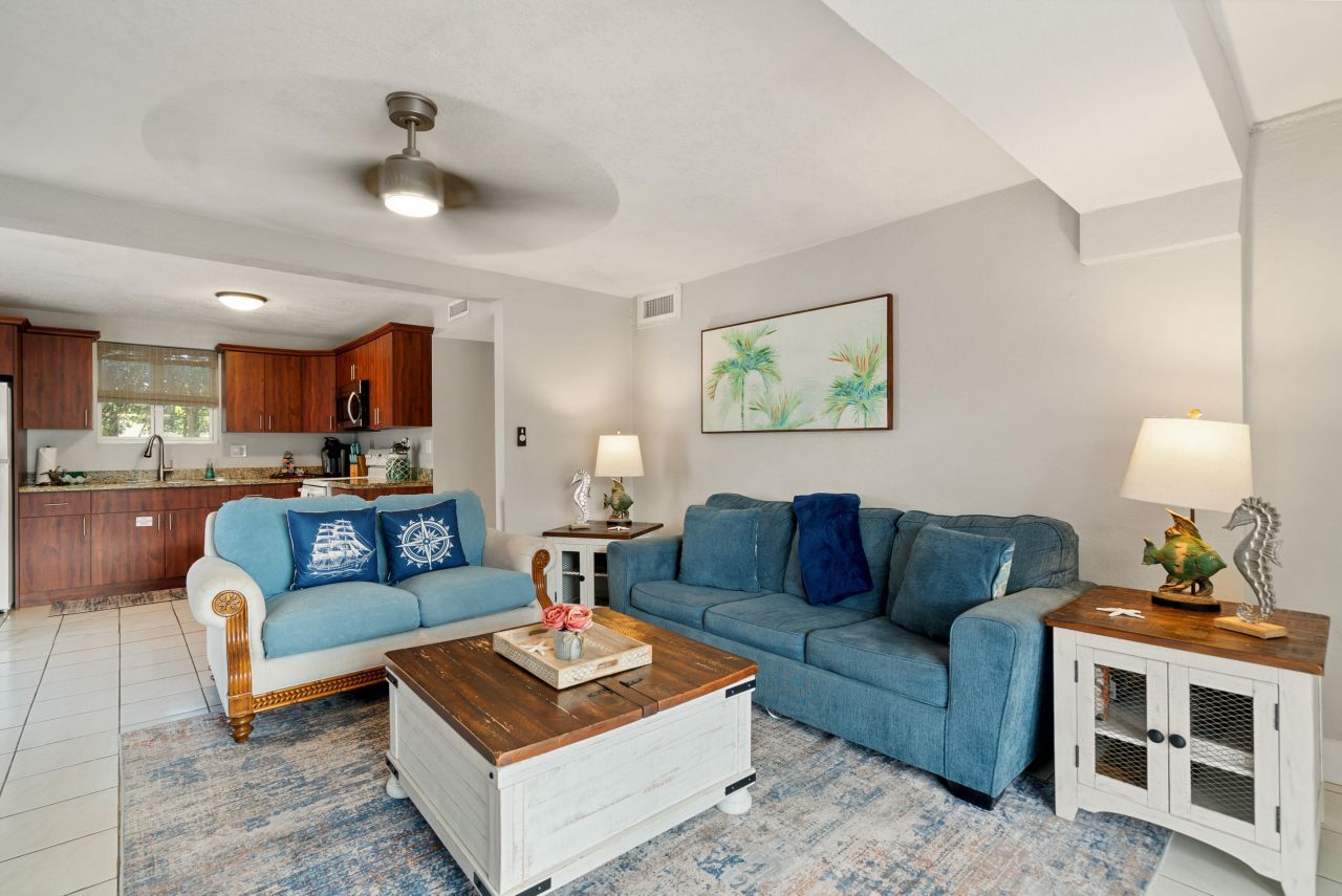 127 Seaside Avenue, Key Largo, FL 33037 Photo