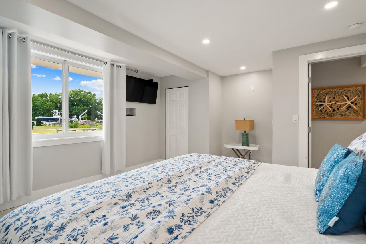 127 Seaside Avenue, Key Largo, FL 33037 Photo