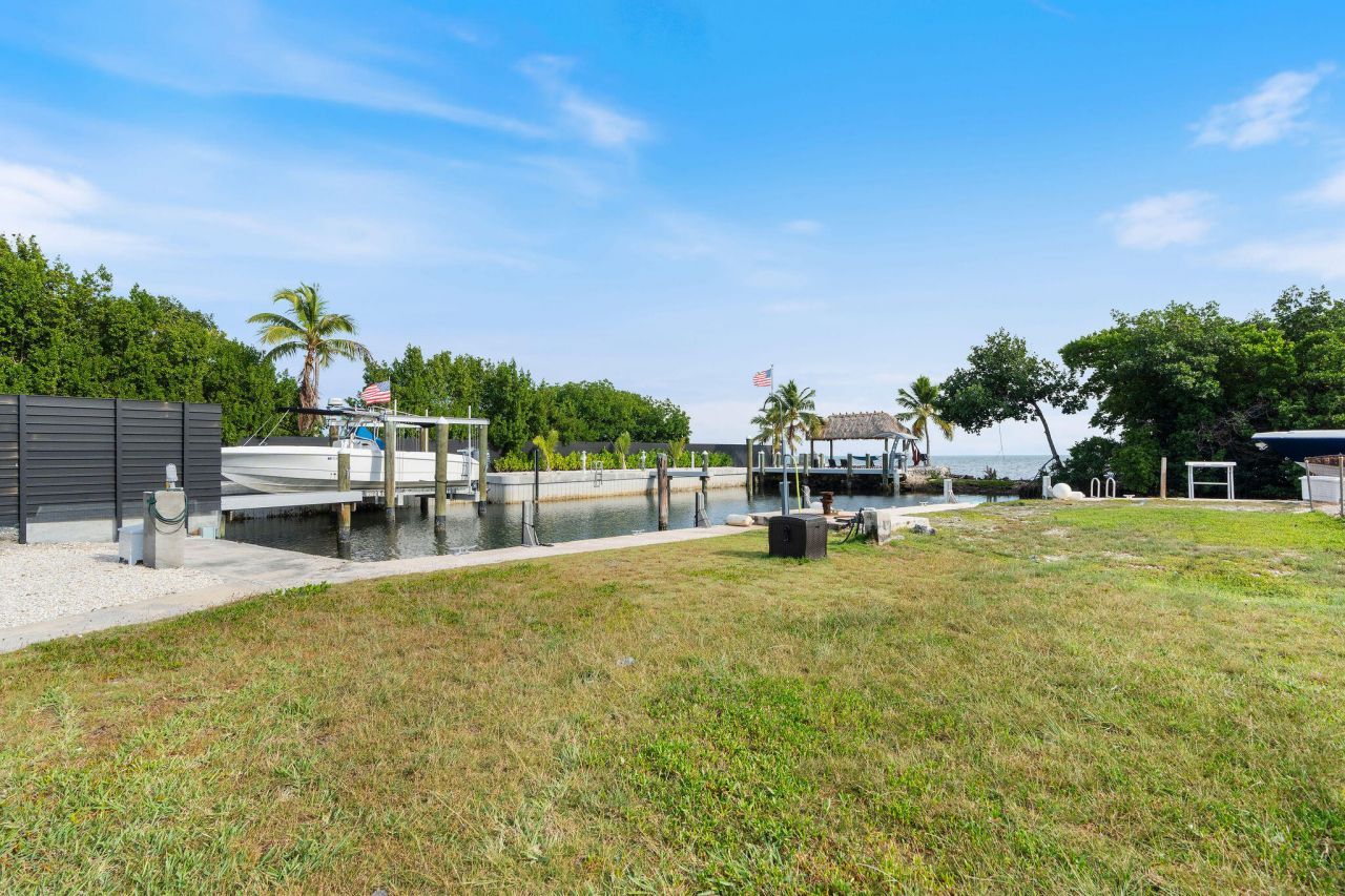127 Seaside Avenue, Key Largo, FL 33037 Photo