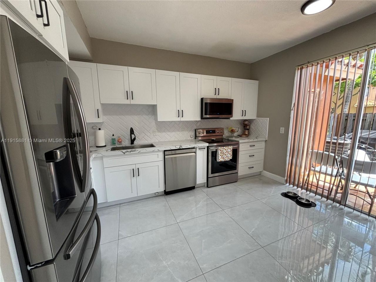 8451 NW 138th St, Unit 2301, Miami Lakes, FL 33016 Photo