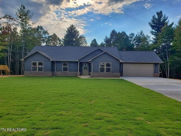 686 Taylon Lane, Oneida, TN 37841