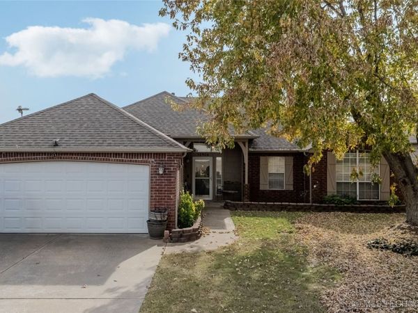 10906 E 95th Street N, Owasso, OK 74055
