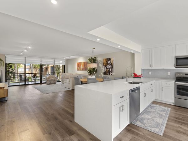 11296 Green Lake Drive, Unit 204, Boynton Beach, FL 33437