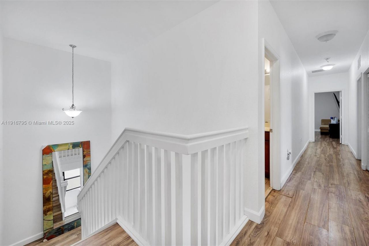 9115 SW 227th Ter, Cutler Bay, FL 33190 Photo