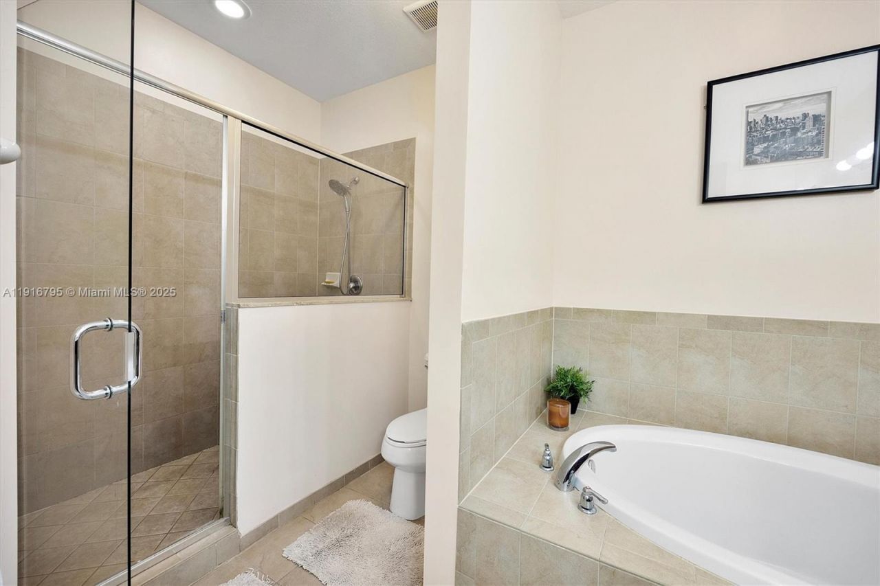 9115 SW 227th Ter, Cutler Bay, FL 33190 Photo