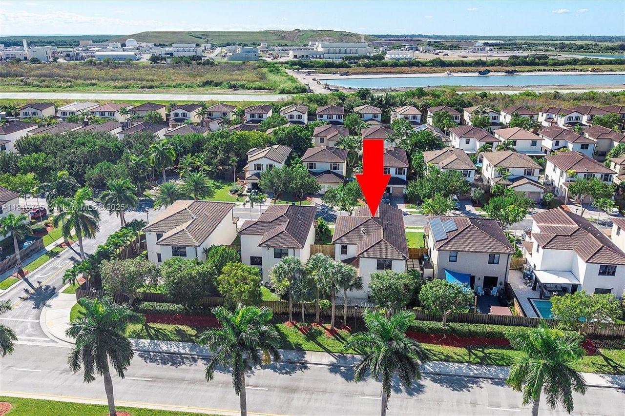 9115 SW 227th Ter, Cutler Bay, FL 33190 Photo