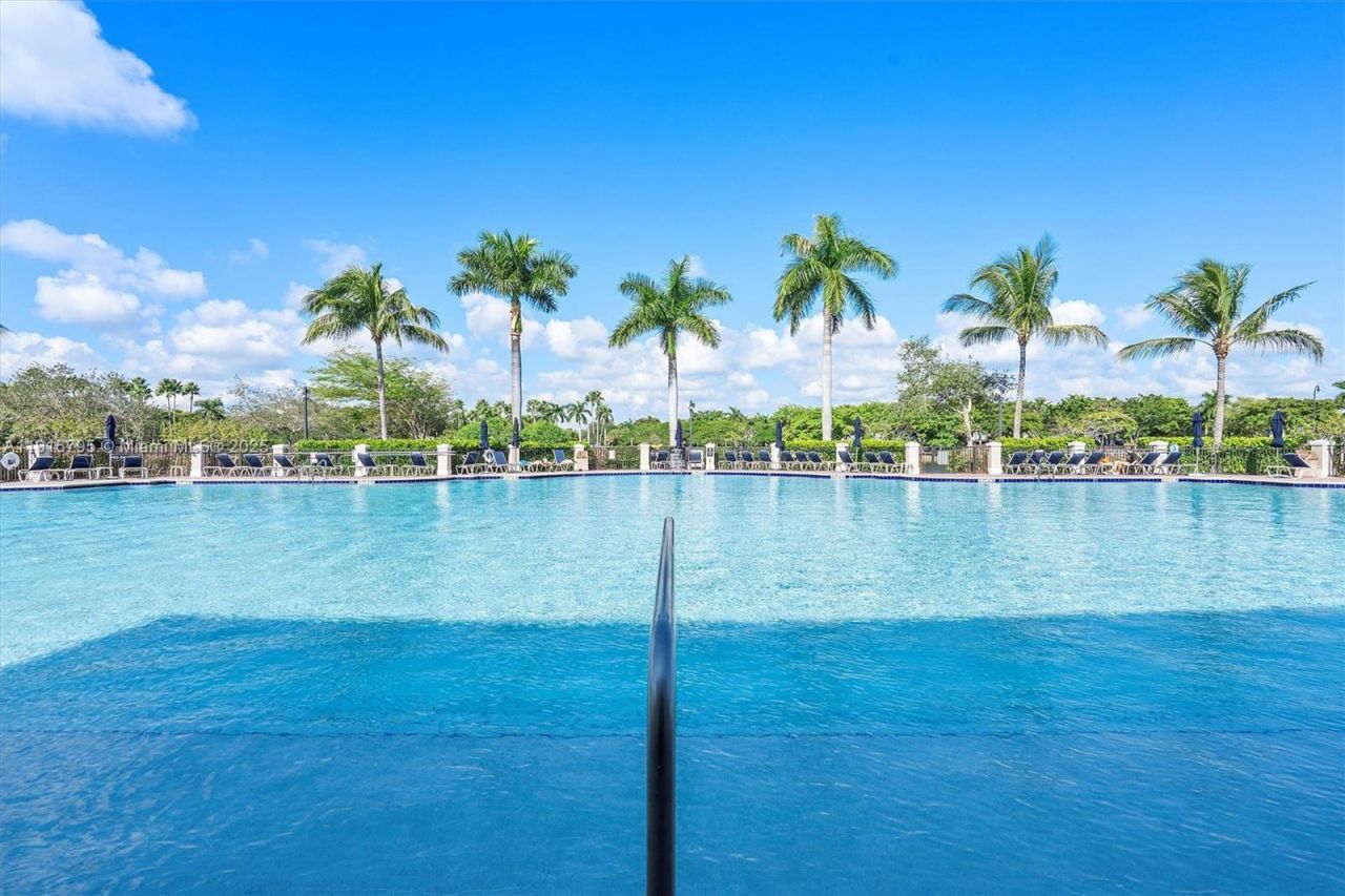 9115 SW 227th Ter, Cutler Bay, FL 33190 Photo