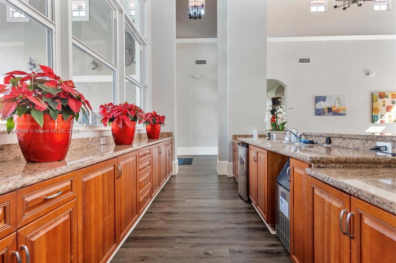 9115 SW 227th Ter, Cutler Bay, FL 33190 Photo