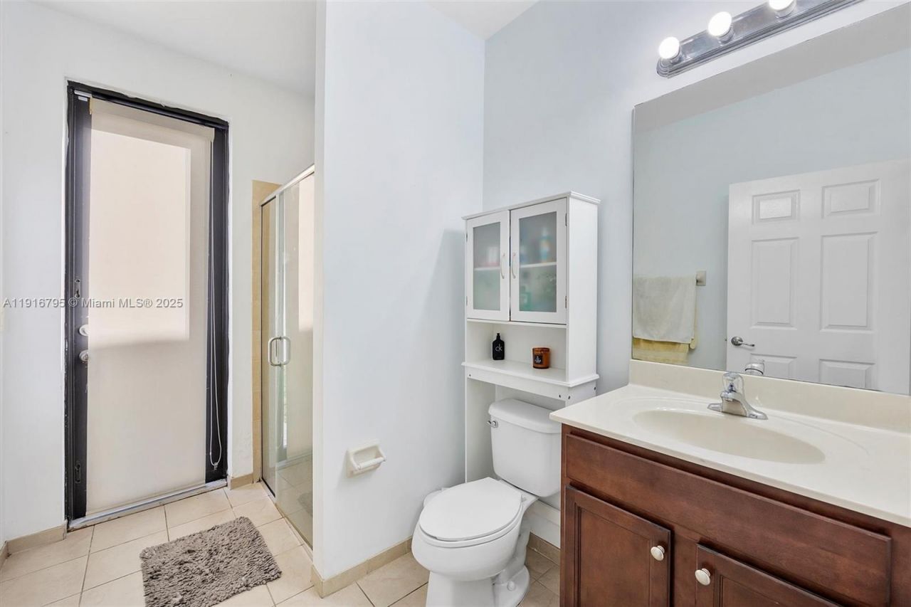 9115 SW 227th Ter, Cutler Bay, FL 33190 Photo