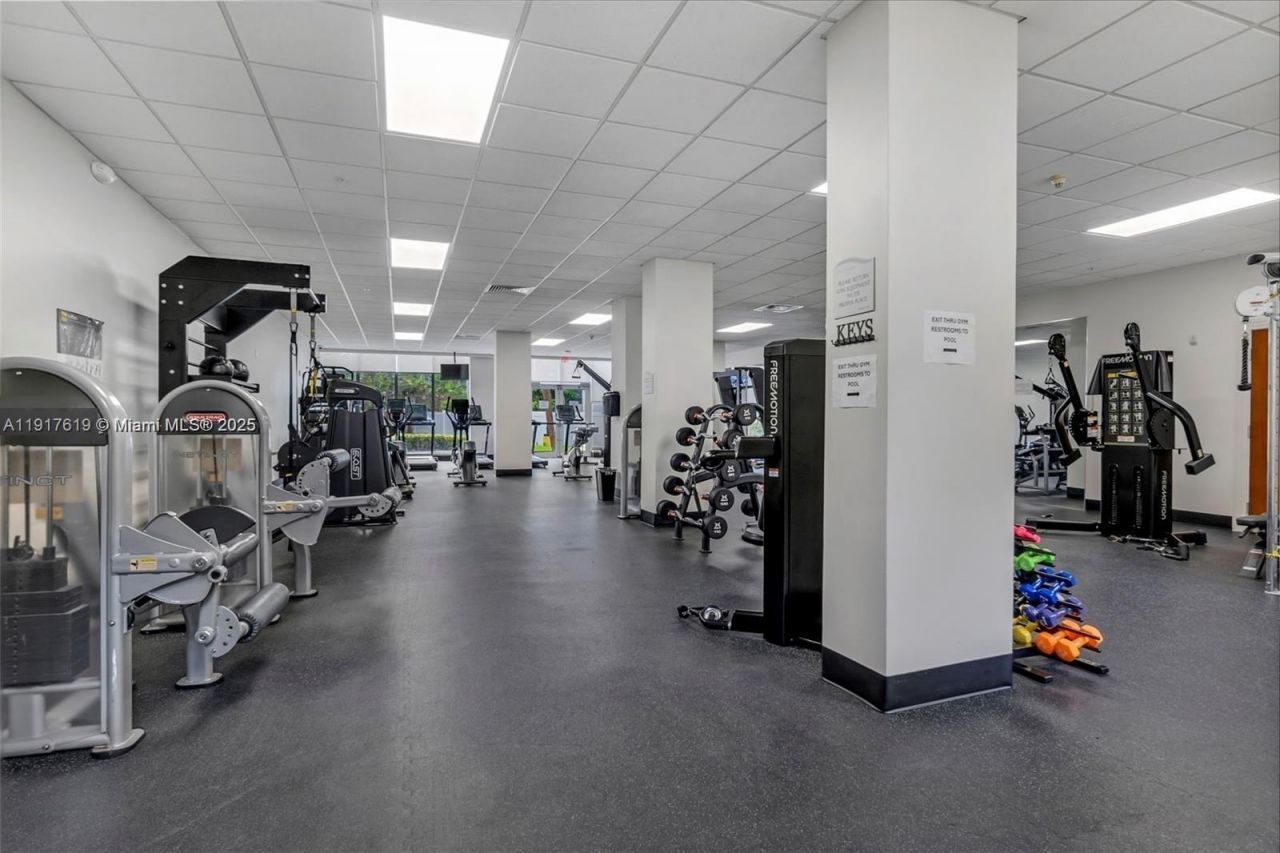 3000 S Ocean Dr, Unit 718, Hollywood, FL 33019 Photo