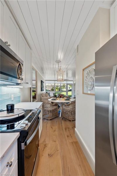 676 Broad Ave S, Unit J676, Naples, FL 34102 Photo