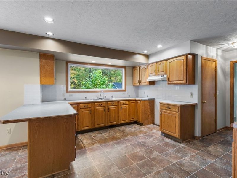 4611 Max Road, North Canton, OH 44720 Photo 10