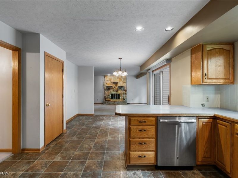 4611 Max Road, North Canton, OH 44720 Photo 12