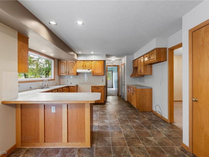 4611 Max Road, North Canton, OH 44720 Photo 9