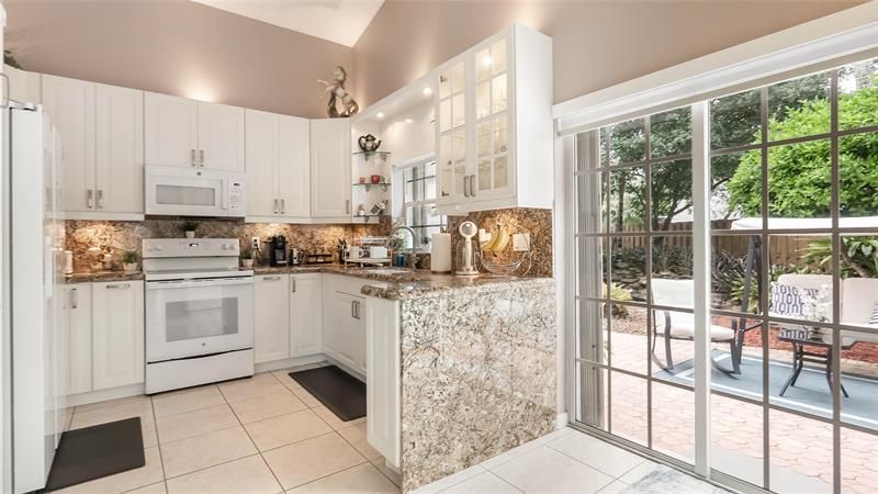 9801 NW 5th Court, Plantation, FL 33324 Photo