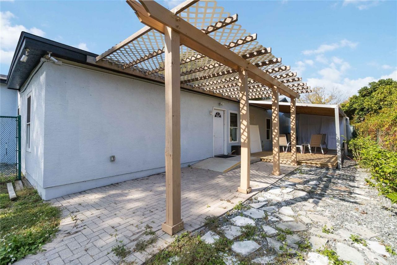 395 Piney Ridge Road, Casselberry, FL 32707 Photo