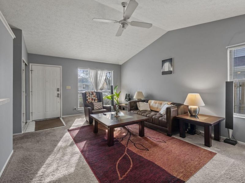 2456 Sanford Drive, Columbus, OH 43235 Photo 6