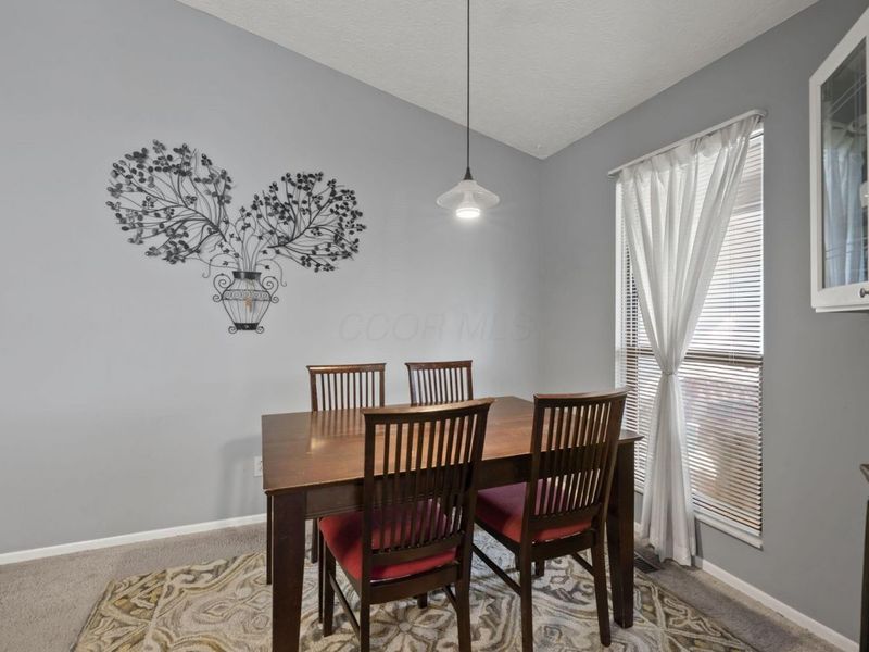 2456 Sanford Drive, Columbus, OH 43235 Photo 9